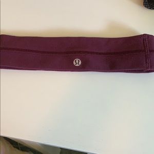Lululemon headband plum/ maroon color
